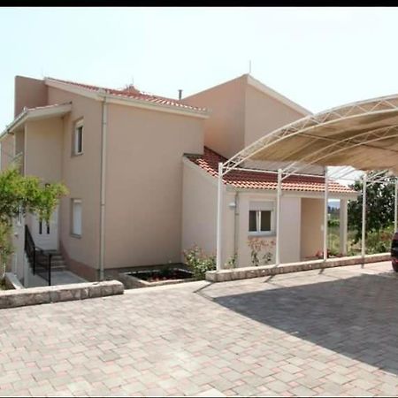 Apartmant Milan Трогір Екстер'єр фото