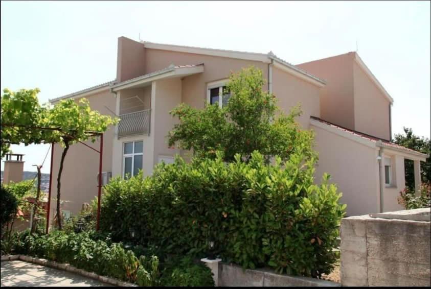 Apartmant Milan Трогір Екстер'єр фото