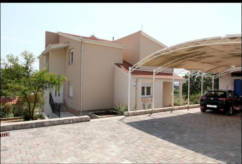 Apartmant Milan Трогір Екстер'єр фото